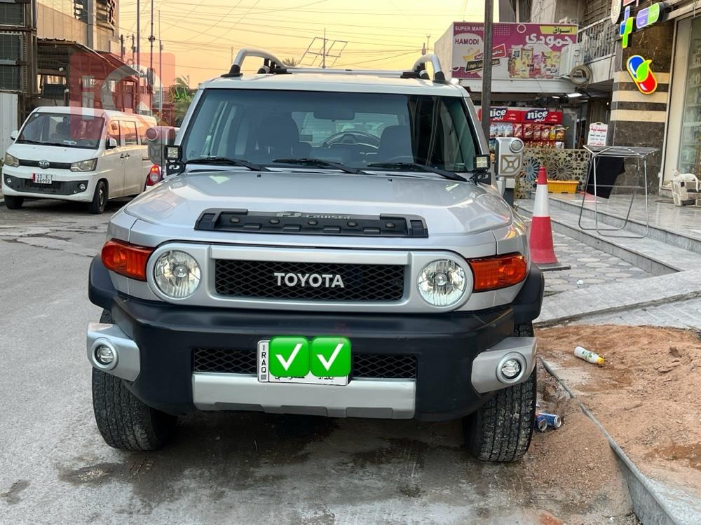 تۆیۆتا FJ کرۆزەر
